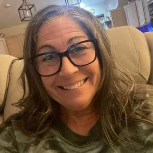 Meet your Posher, Michele